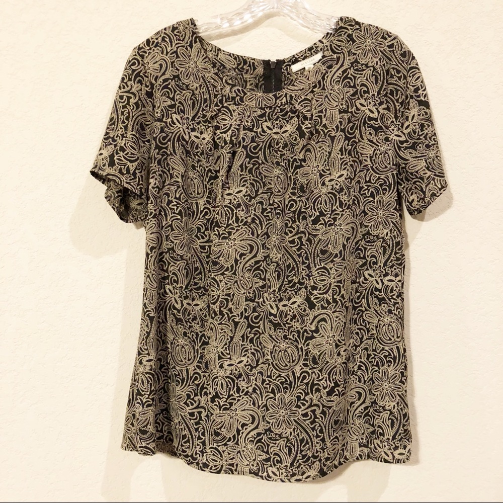 Pleione Black and Beige Paisley Short Sleeve Blouse